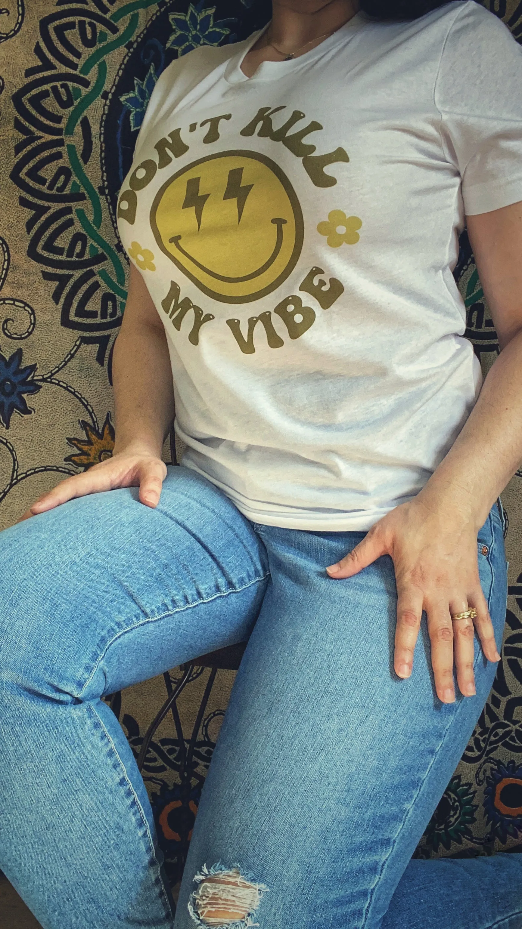 Don't Kill my Vibe graphic tee