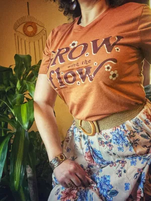 GROW WITH THE FLOW Graphic Tee | Inspirational