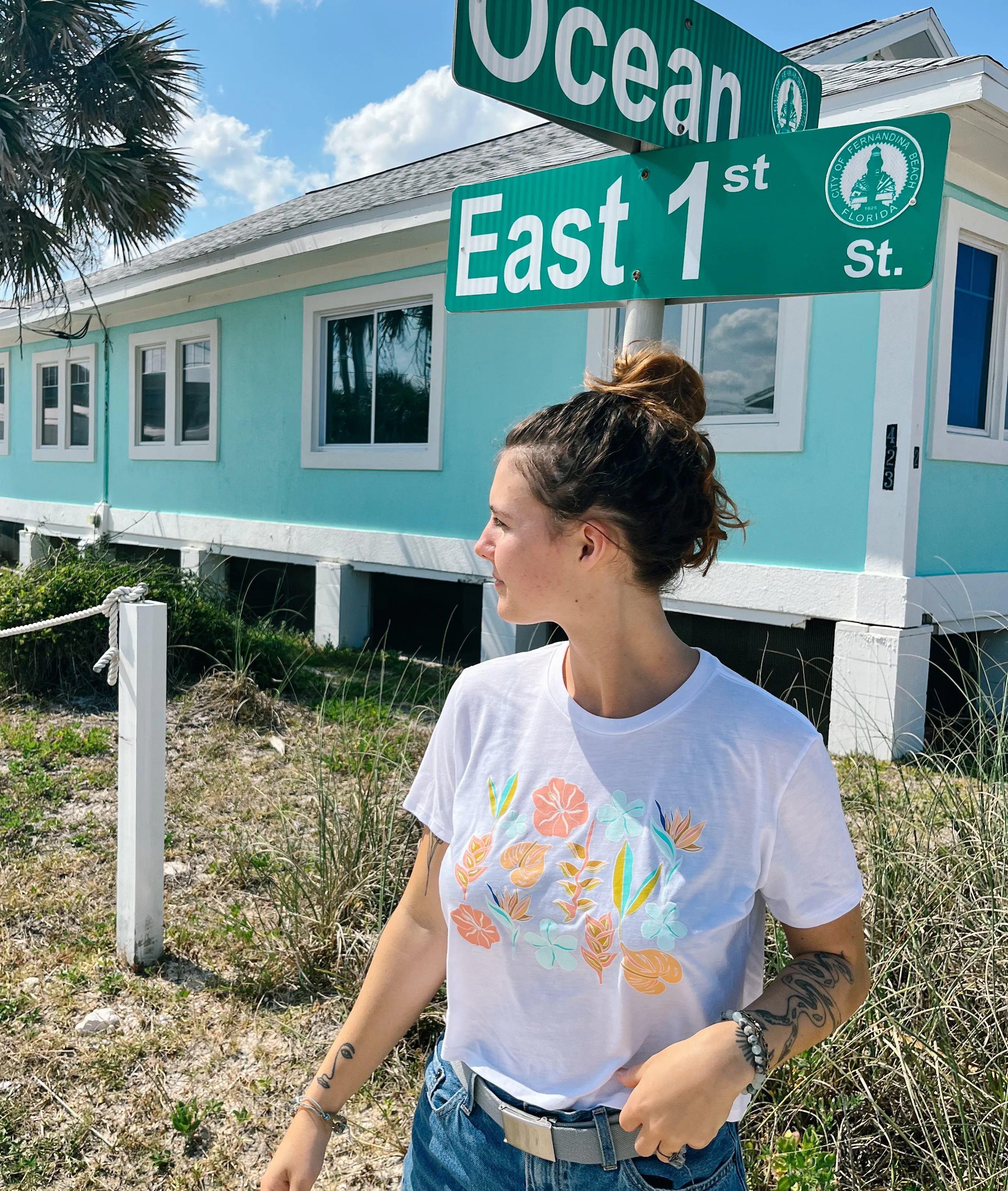 KOAST'S CASA COSTA FLOWERS CROP TOP
