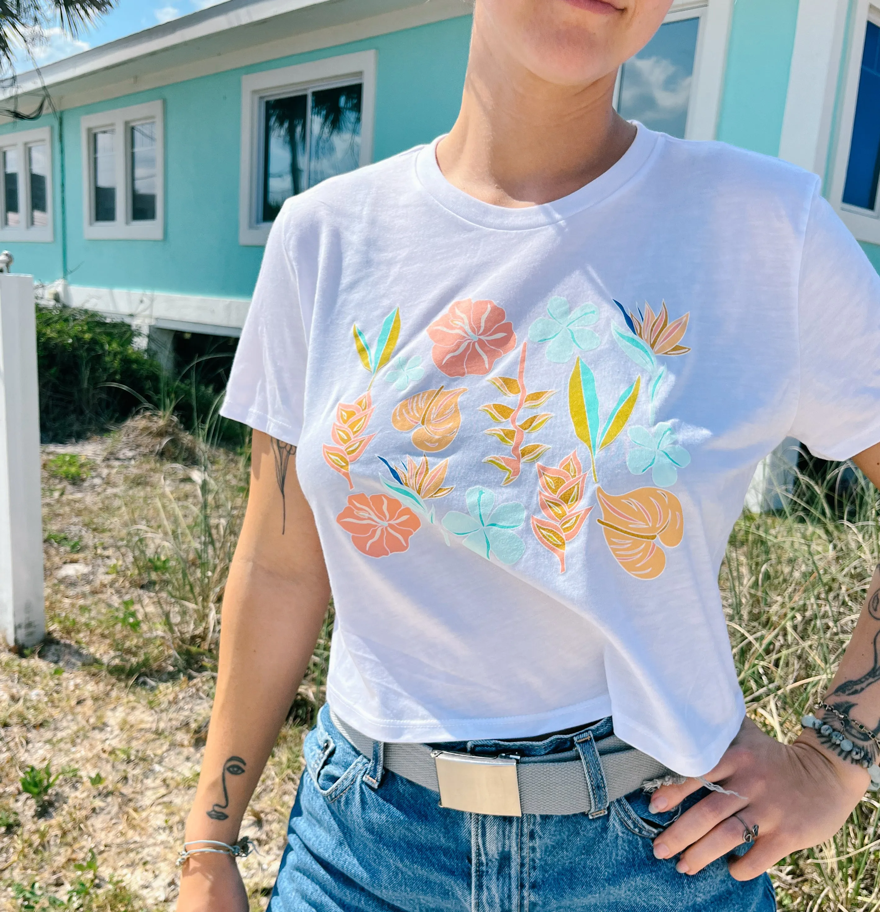 KOAST'S CASA COSTA FLOWERS CROP TOP