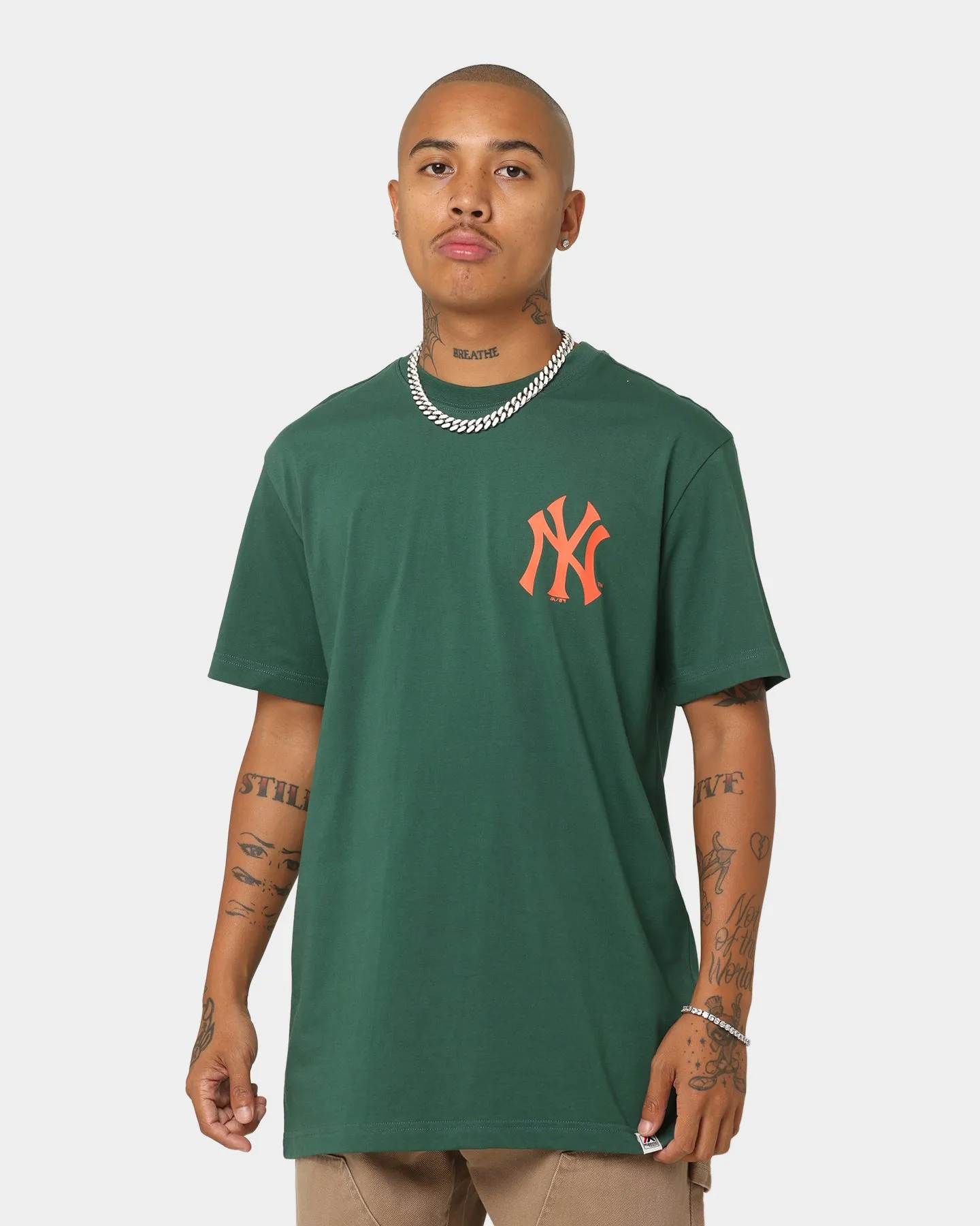 Majestic Athletic New York Yankees Jeaner Short Sleeve T-Shirt Dark Cinder