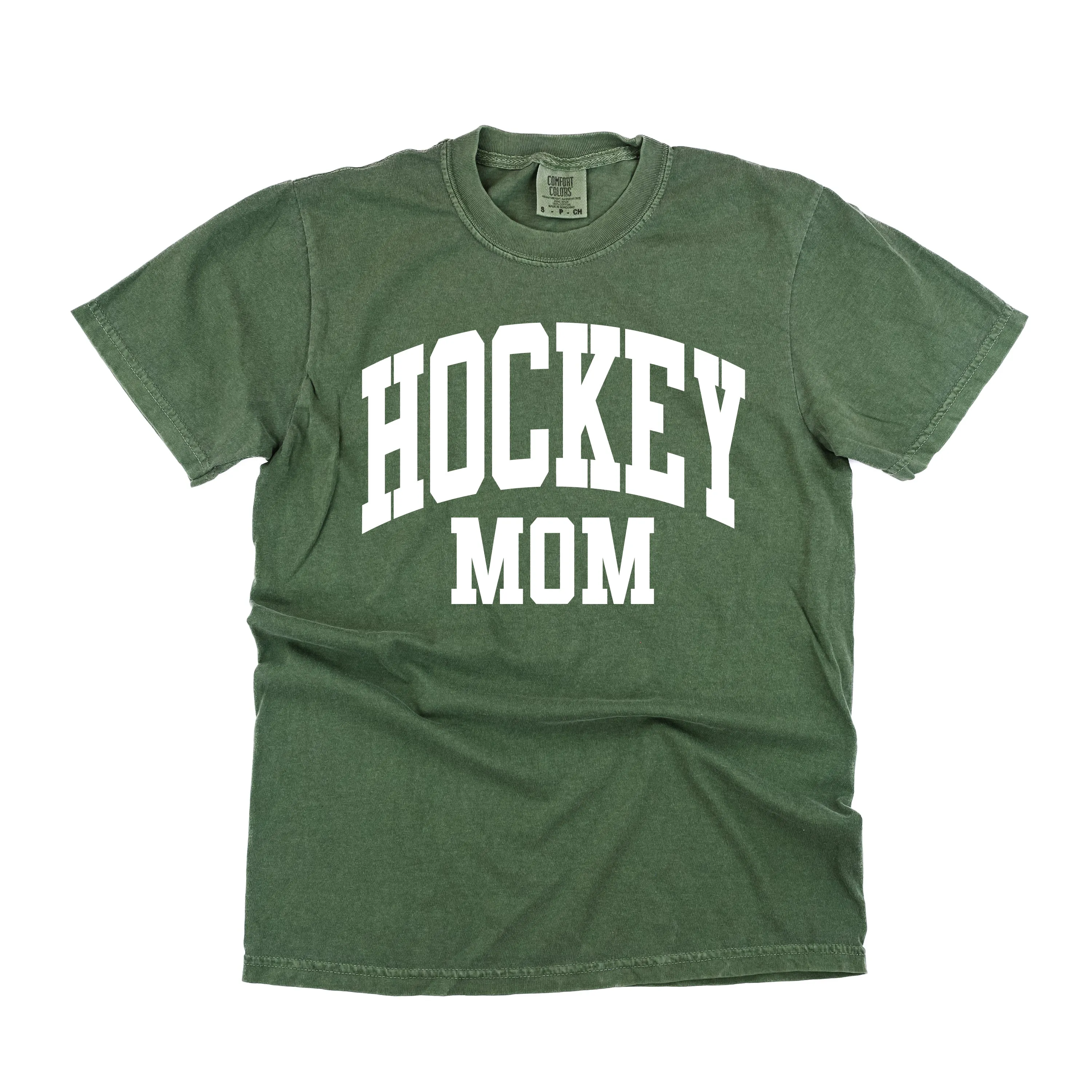 Varsity Style - HOCKEY MOM - SHORT SLEEVE COMFORT COLORS TEE